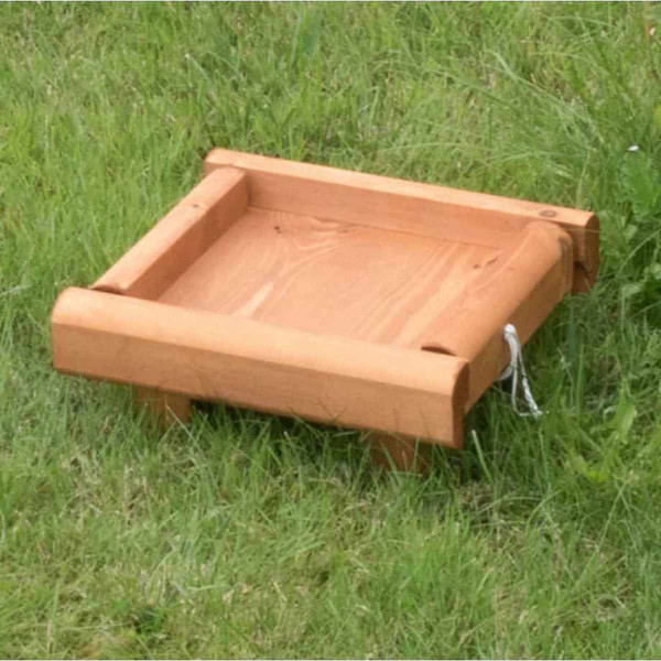 Riverside Woodcraft Ground Feeding Table